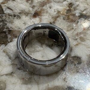 Oura Ring 4 silver in size 6